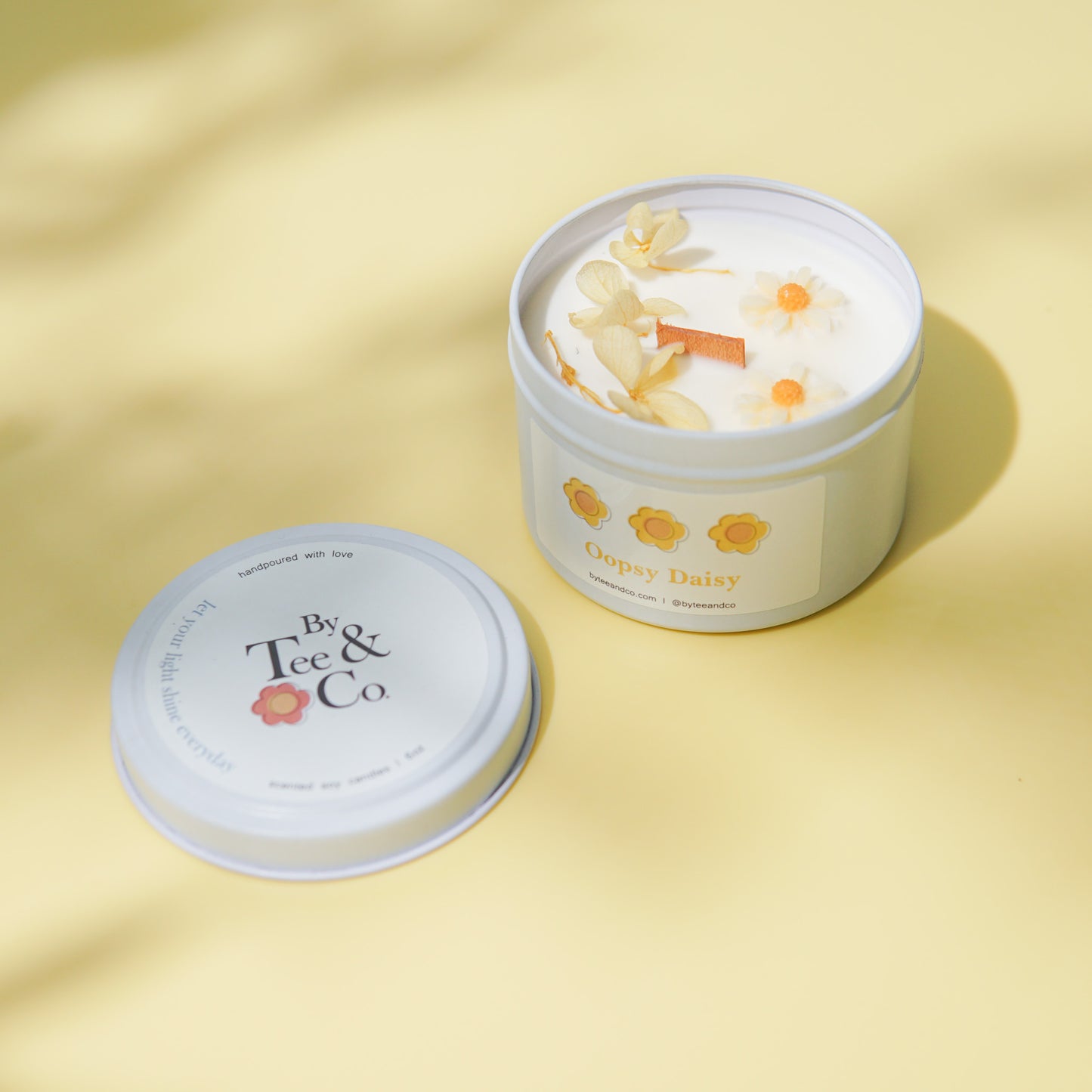 Oopsy Daisy Tin Candle